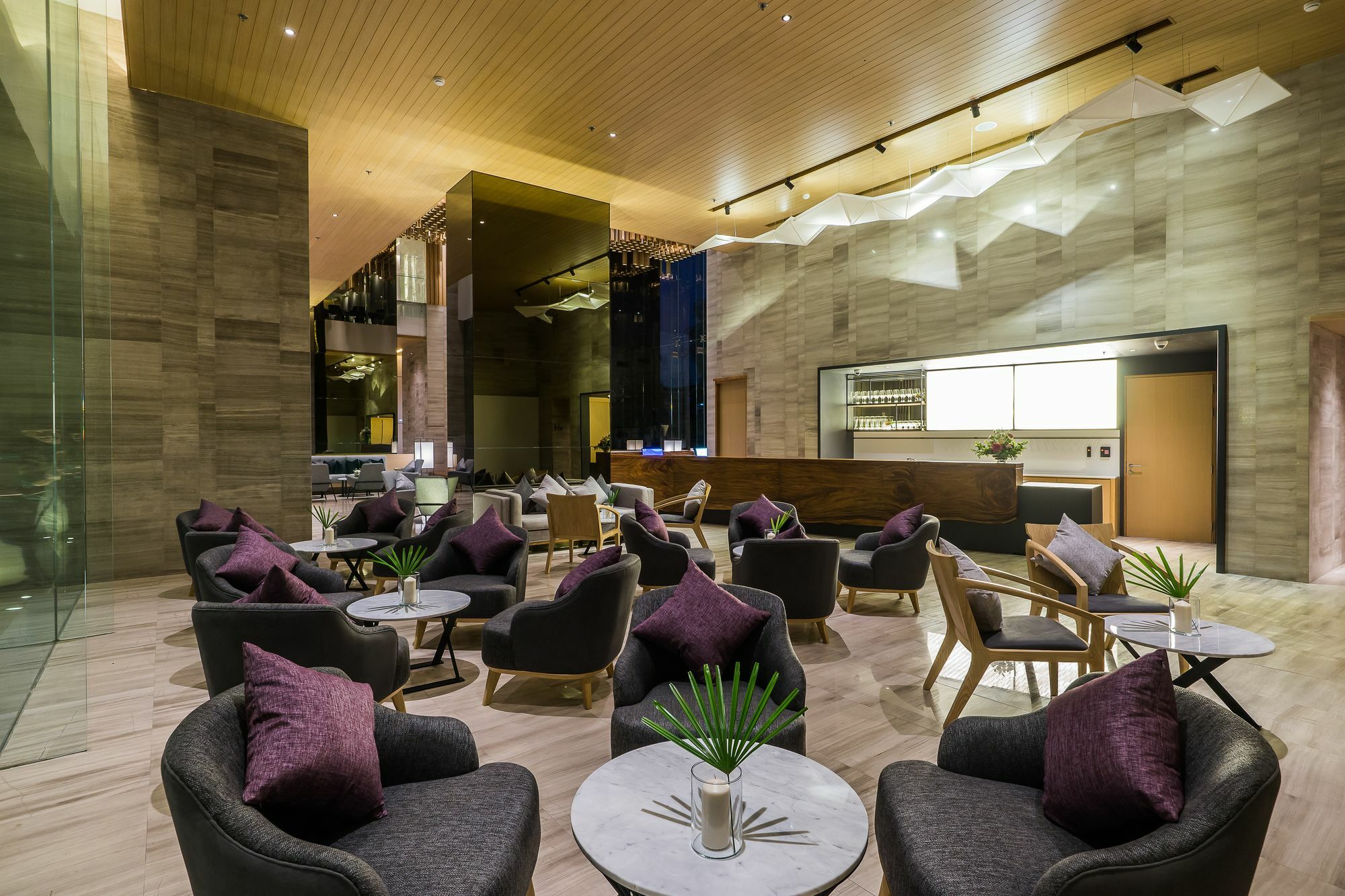 Arize Hotel Sri Racha Si Racha Bagian luar foto